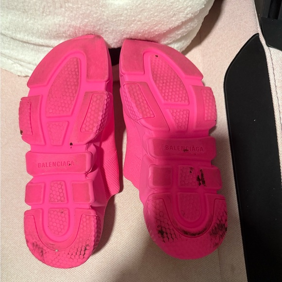 Balenciaga Neon Pink Knit Slip-Ons - Picture 6 of 6
